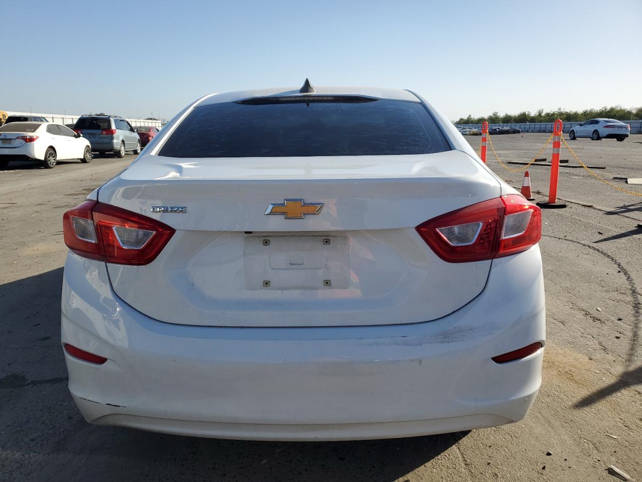 2017 Chevrolet Cruze Ls VIN: 1G1BC5SM6H7178665 Lot: 86336575