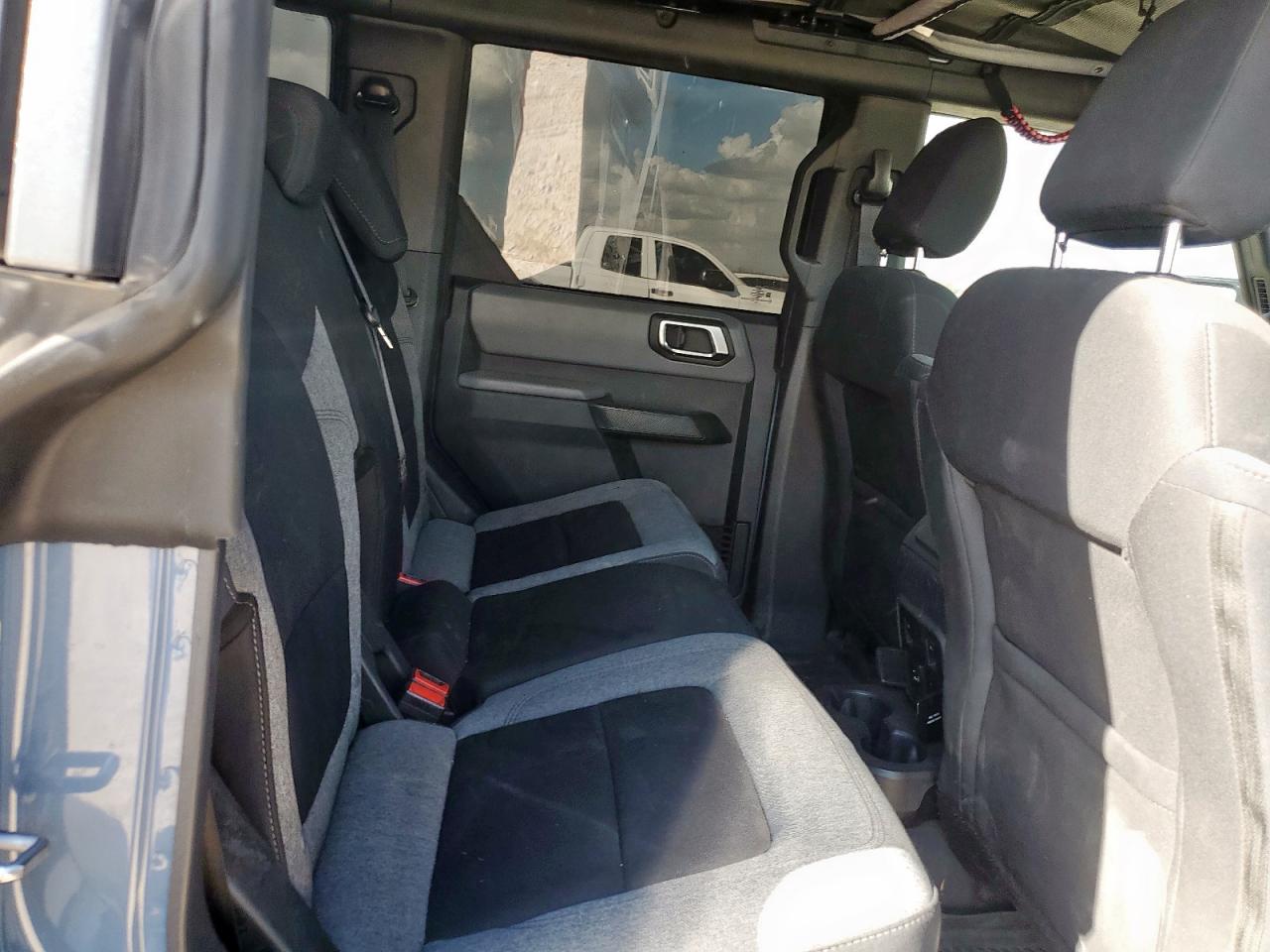 2023 Ford Bronco Base VIN: 1FMEE5DP3PLB54248 Lot: 85856555