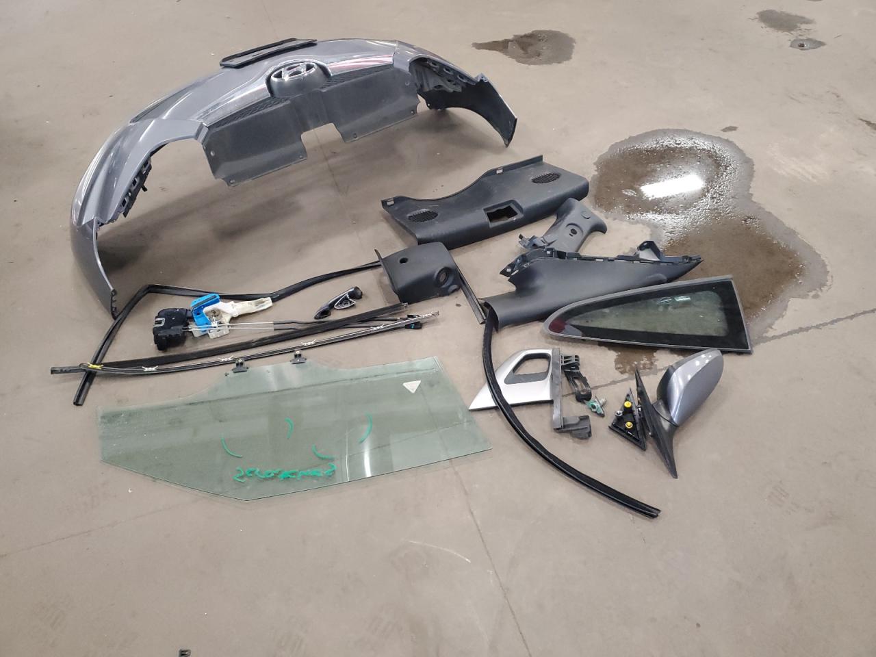 2017 Hyundai Veloster VIN: KMHTC6AD2HU310787 Lot: 85171325