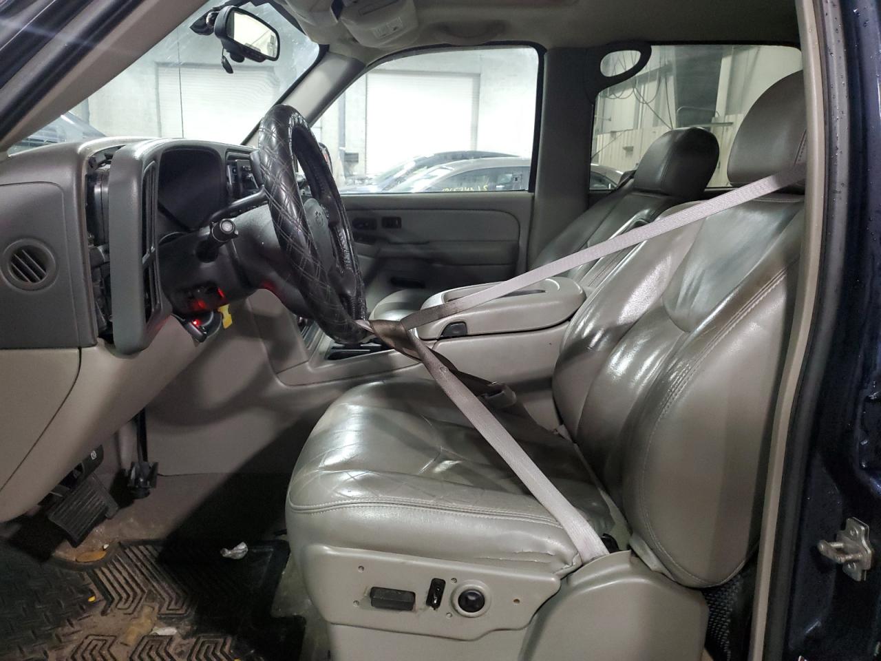 2005 Chevrolet Avalanche K1500 VIN: 3GNEK12Z35G142418 Lot: 86632935