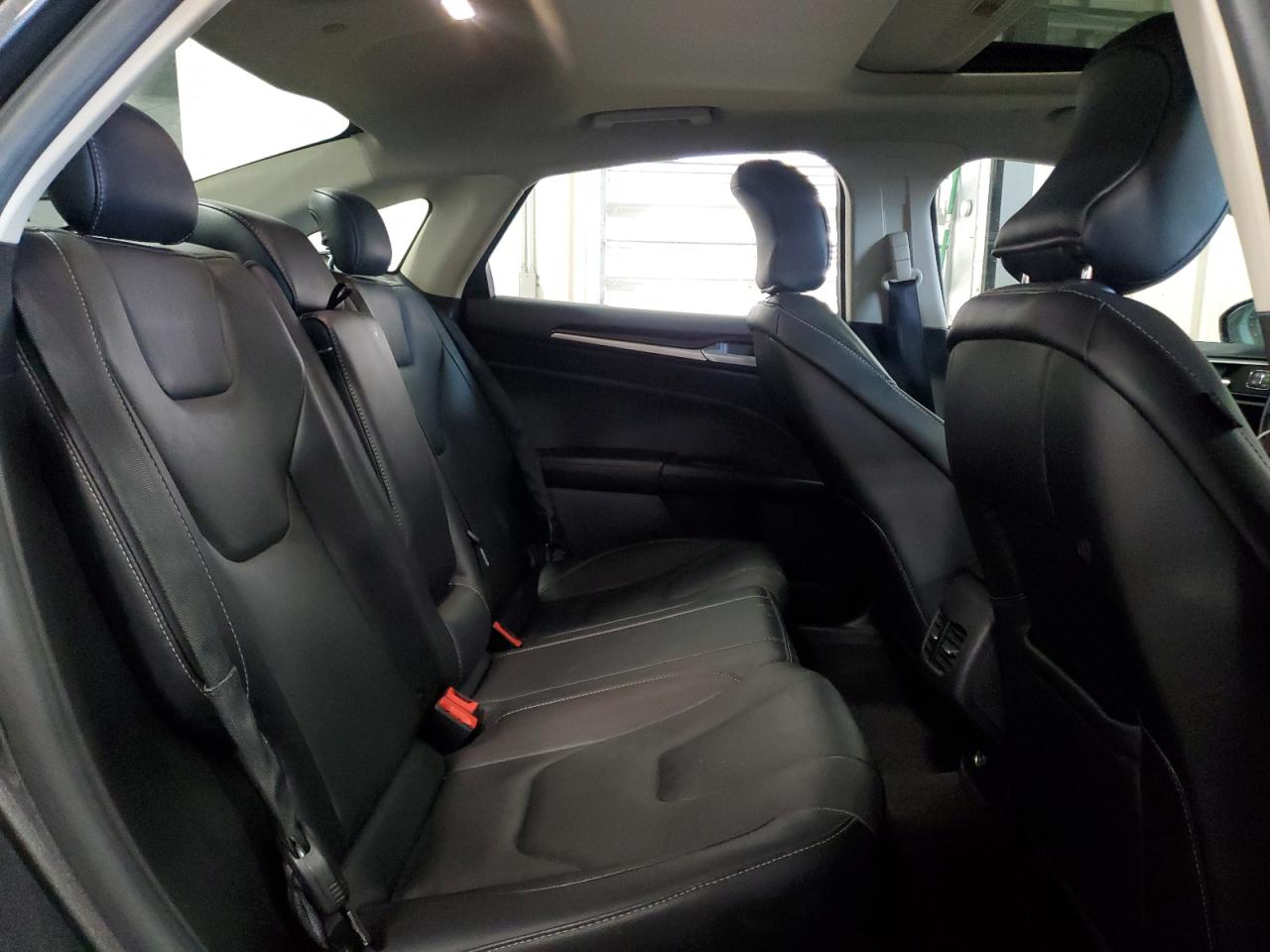 2019 Ford Fusion Titanium VIN: 3FA6P0RU8KR153570 Lot: 85685725