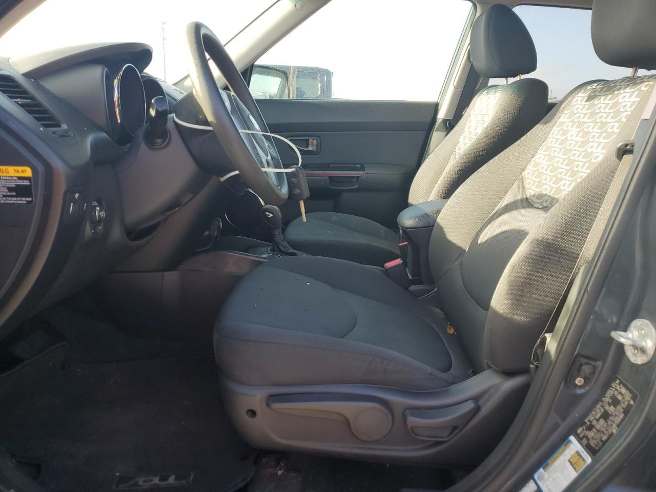 2011 Kia Soul + VIN: KNDJT2A24B7309360 Lot: 85738965