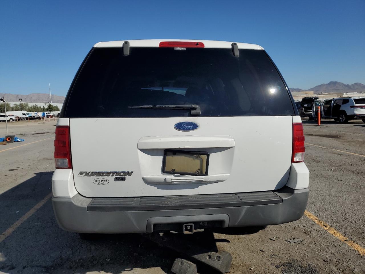 2004 Ford Expedition Xlt VIN: 1FMPU16L34LA82817 Lot: 83950925