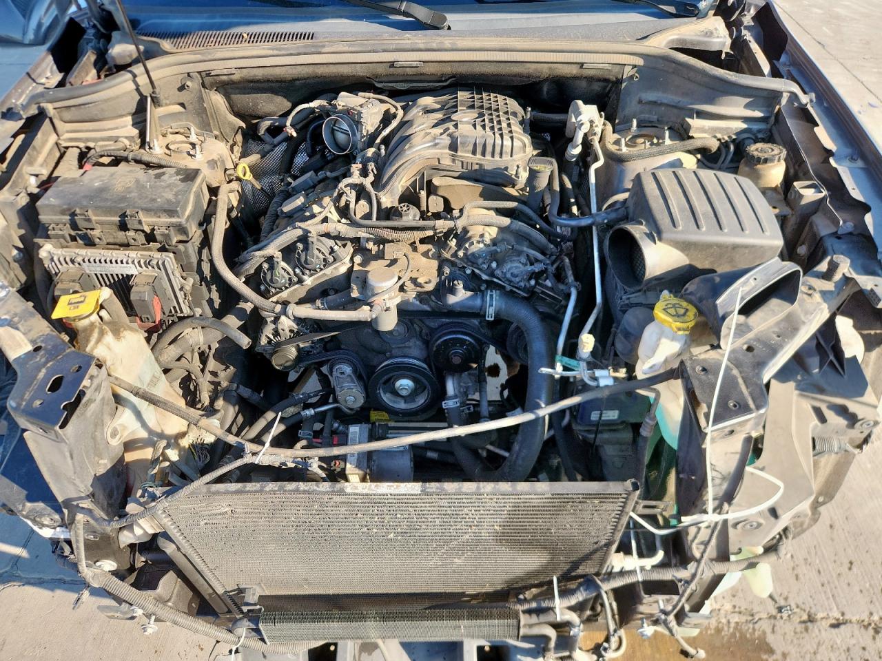 2015 Jeep Grand Cherokee Overland VIN: 1C4RJECG8FC192642 Lot: 84054495