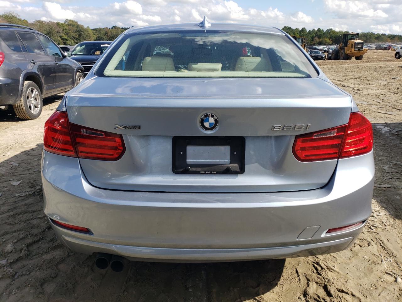 2013 BMW 328 Xi VIN: WBA3B3C52DF540031 Lot: 85823645