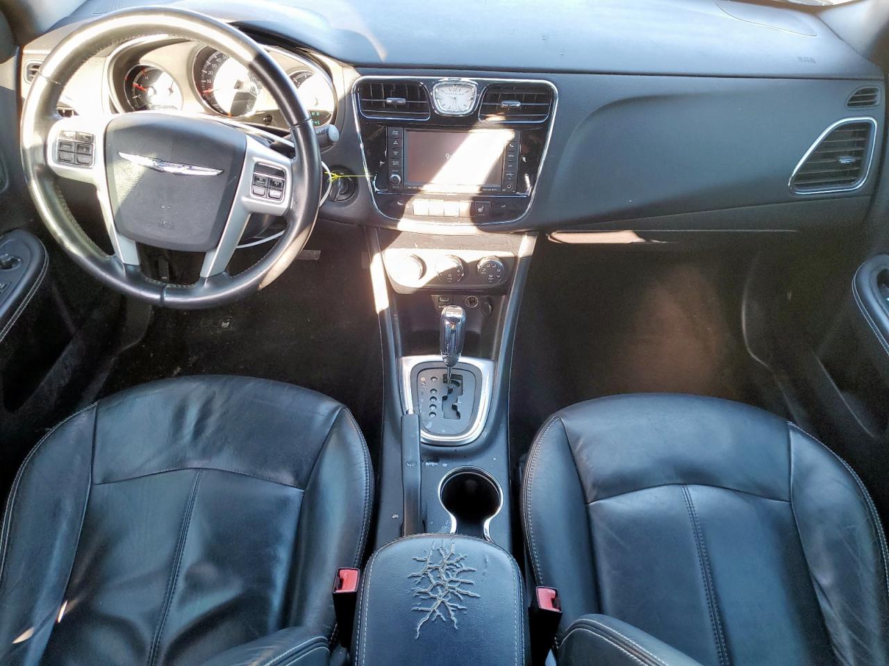 2011 Chrysler 200 Limited VIN: 1C3BC2FG3BN603423 Lot: 90681575