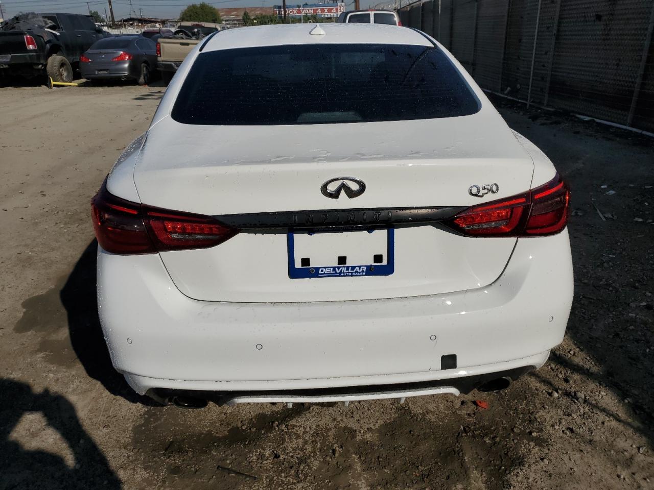 2018 Infiniti Q50 Luxe VIN: JN1EV7AP1JM365330 Lot: 89512945