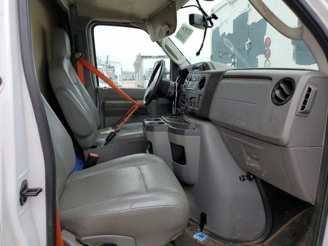 2019 Ford E450 Box Truck VIN: 1FDXE4FS2KDC31179 Lot: 85526835