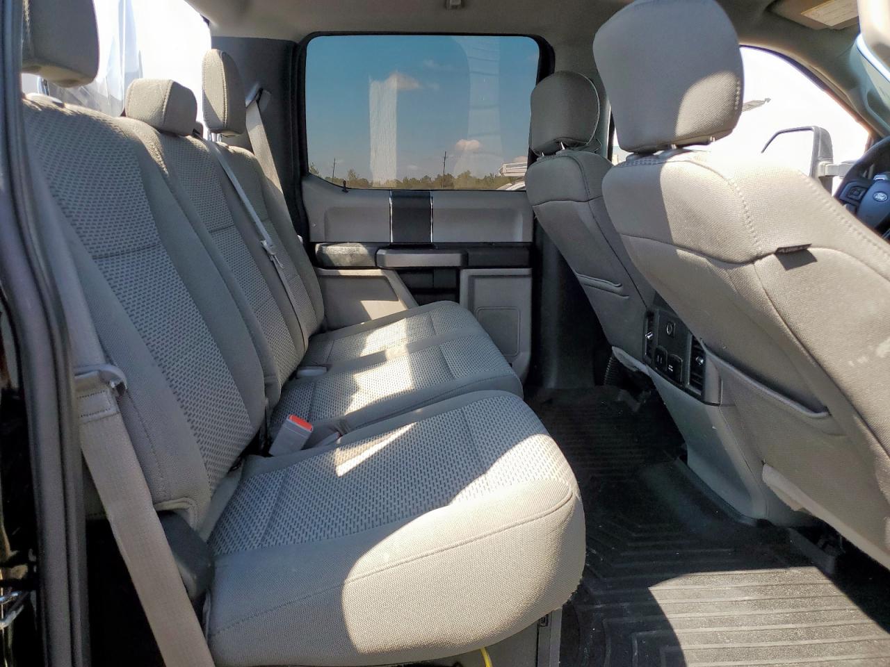 2017 Ford F250 Super Duty VIN: 1FT7W2B68HEF44724 Lot: 82257745