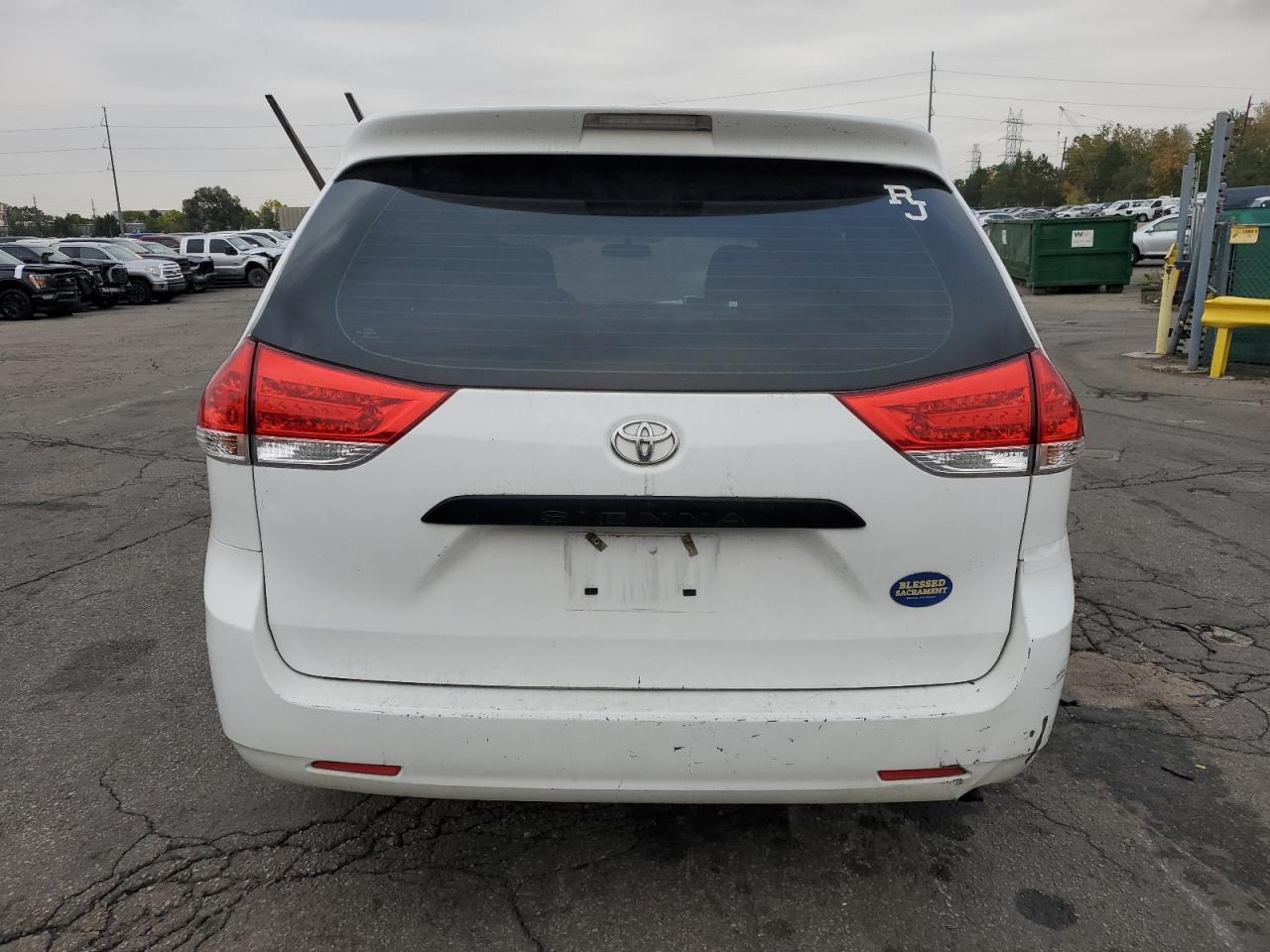 2011 Toyota Sienna Base VIN: 5TDKA3DC0BS003153 Lot: 85714755
