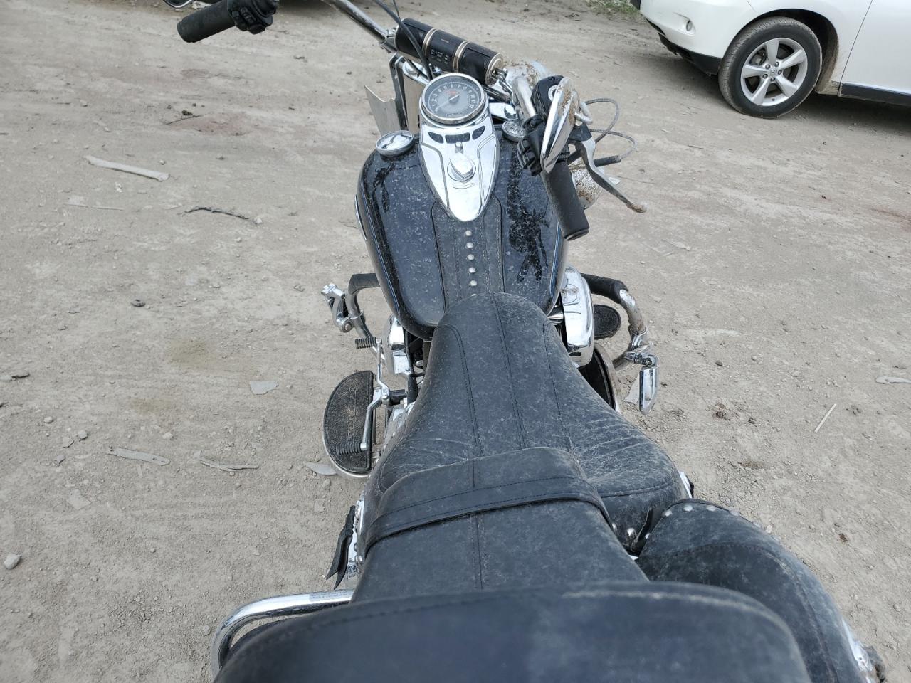 2014 Harley-Davidson Flstc Heritage Softail Classic VIN: 1HD1BWV15EB048476 Lot: 86064335