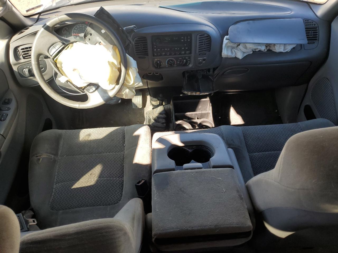 2002 Ford F150 VIN: 1FTRX18L22NA28265 Lot: 86856555