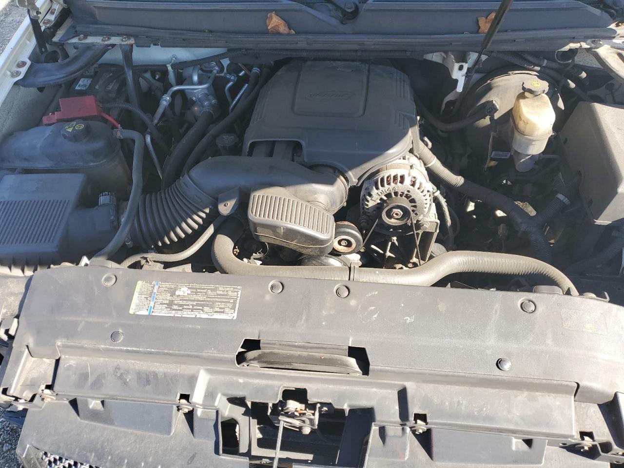 2011 GMC Yukon Denali VIN: 1GKS2EEFXBR172634 Lot: 84973155