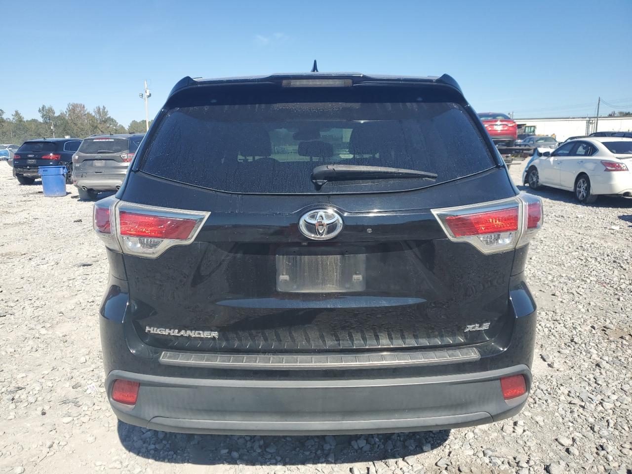 2016 Toyota Highlander Xle VIN: 5TDKKRFH4GS153525 Lot: 82616695
