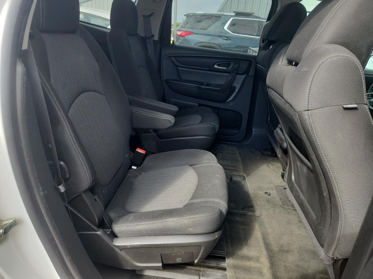 2015 Chevrolet Traverse Lt VIN: 1GNKVHKD5FJ110061 Lot: 84903365