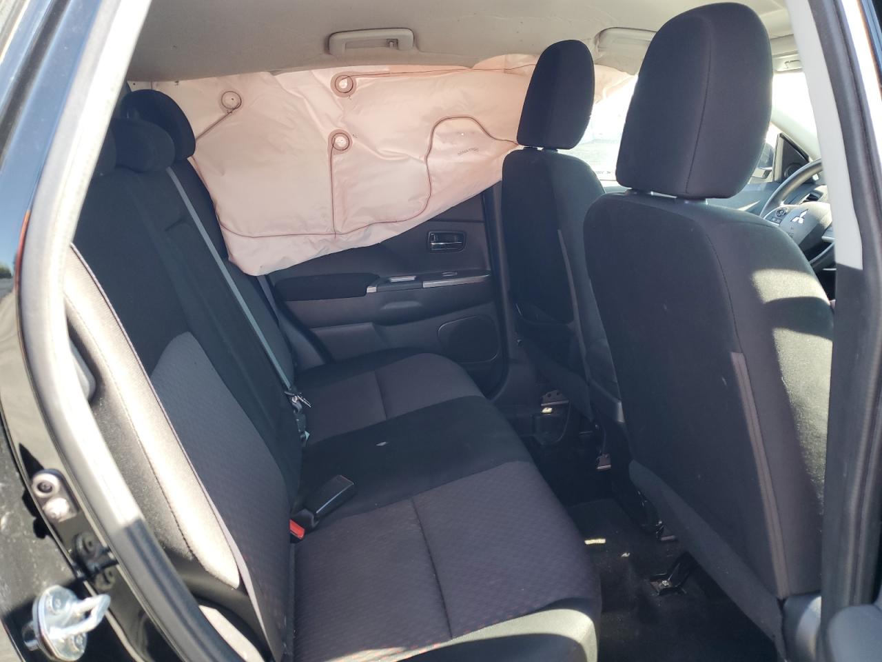 2019 Mitsubishi Outlander Sport Es VIN: JA4AP3AU3KU004911 Lot: 84821415