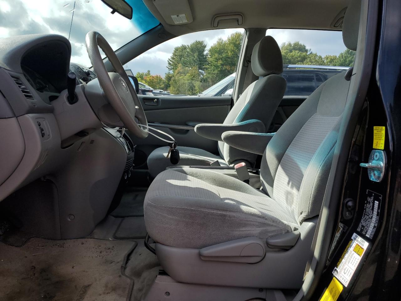 2010 Toyota Sienna Ce VIN: 5TDKK4CC2AS305336 Lot: 86893375