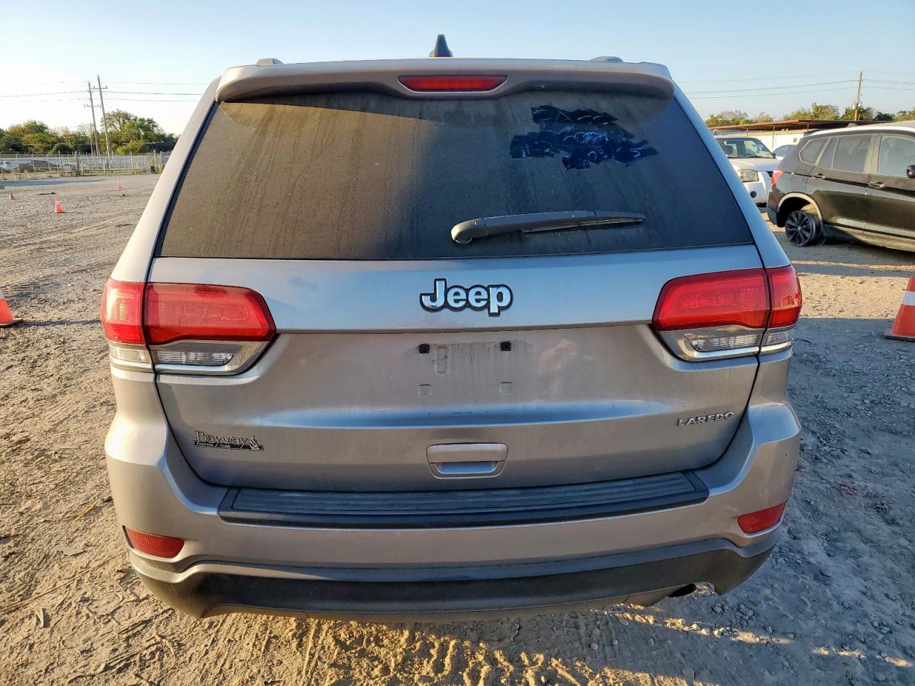 2015 Jeep Grand Cherokee Laredo VIN: 1C4RJEAG2FC915226 Lot: 85948165