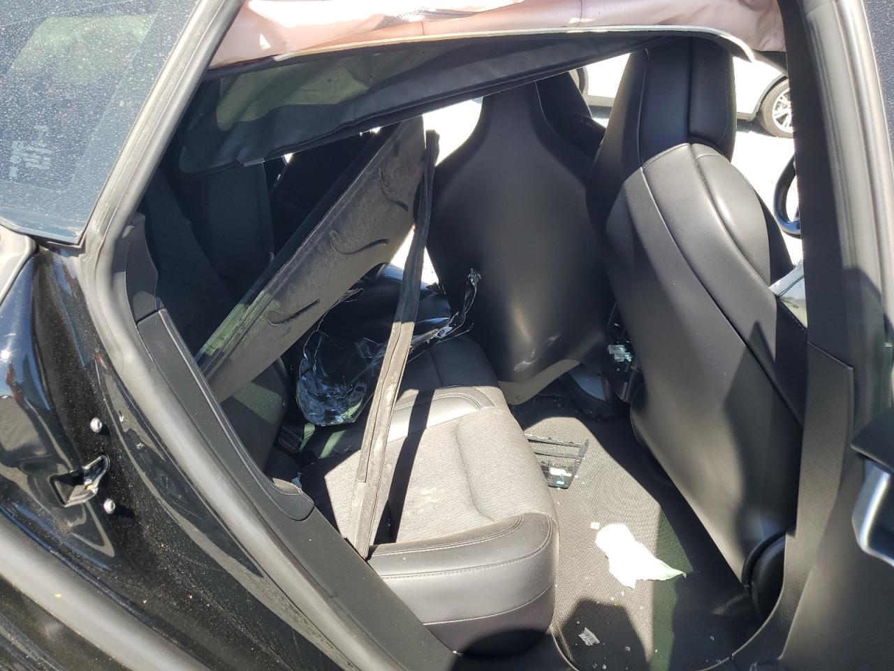 2018 Tesla Model S VIN: 5YJSA1E23JF293689 Lot: 84038525