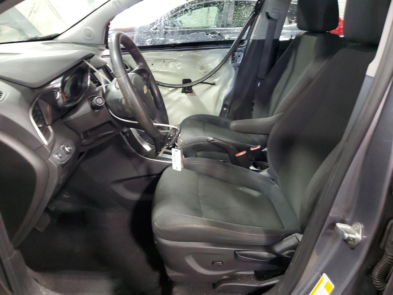 2020 Chevrolet Trax Ls VIN: 3GNCJKSB9LL299541 Lot: 85860375