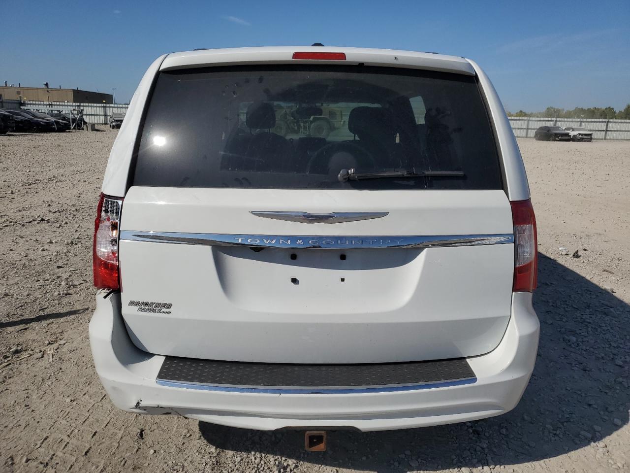 2013 Chrysler Town & Country Touring VIN: 2C4RC1BG4DR819443 Lot: 82008005