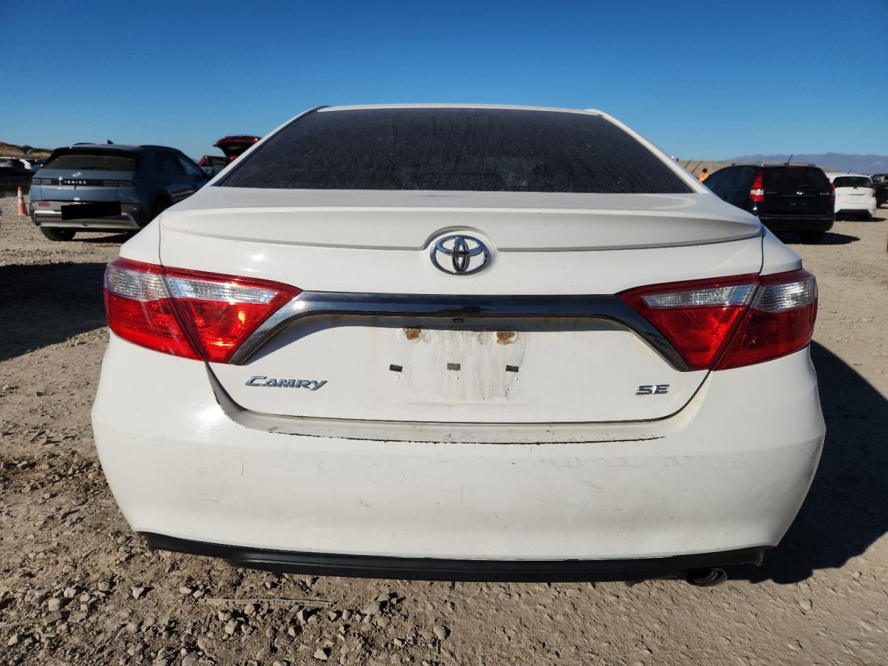 2015 Toyota Camry Le VIN: 4T1BF1FK1FU038548 Lot: 82595125