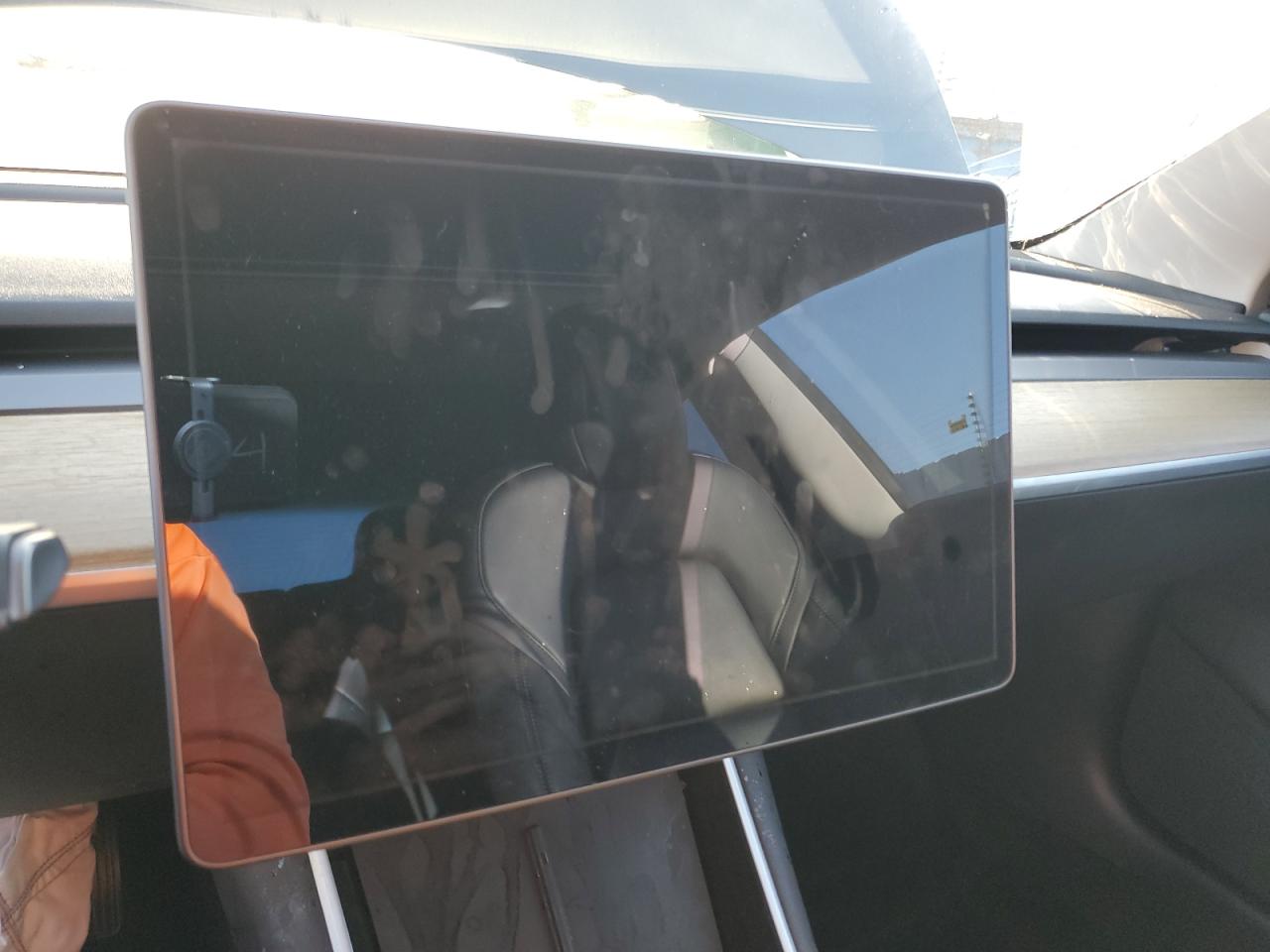 2019 Tesla Model 3 VIN: 5YJ3E1EAXKF426904 Lot: 86178635