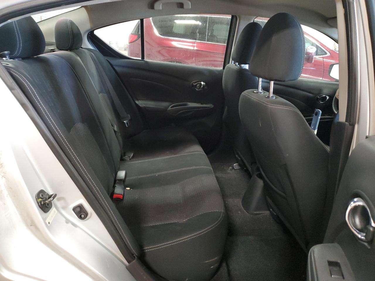 2018 Nissan Versa S VIN: 3N1CN7AP7JK439387 Lot: 82375275