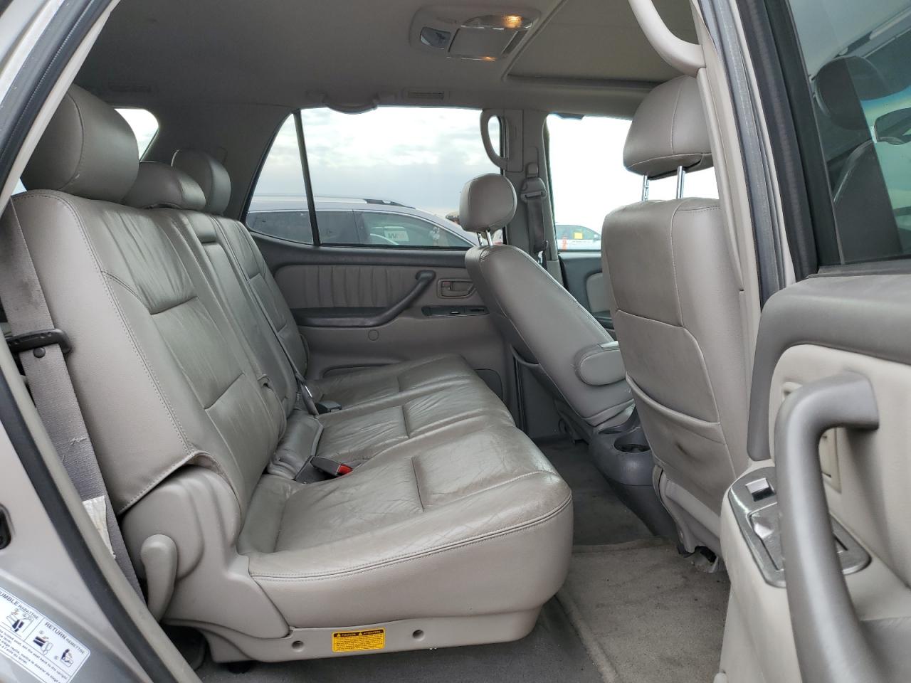 2003 Toyota Sequoia Limited VIN: 5TDBT48A43S196935 Lot: 85520915