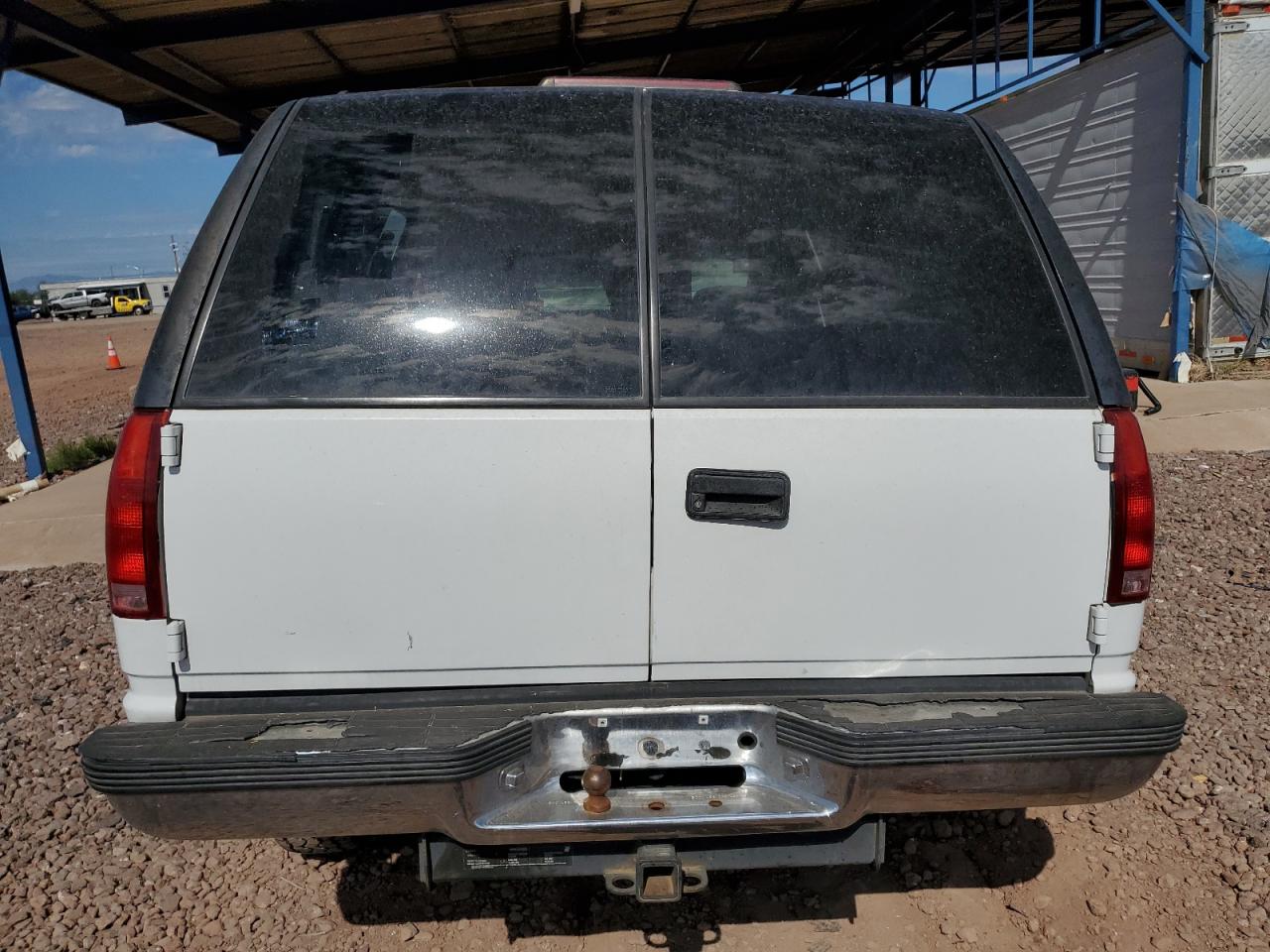 1997 Chevrolet Tahoe K1500 VIN: 1GNEK13R8VJ394033 Lot: 89709005