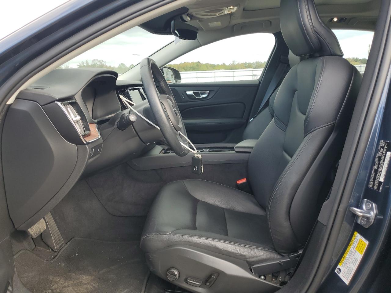 2022 Volvo S60 B5 Momentum VIN: 7JRL12FZ1NG189236 Lot: 85813325