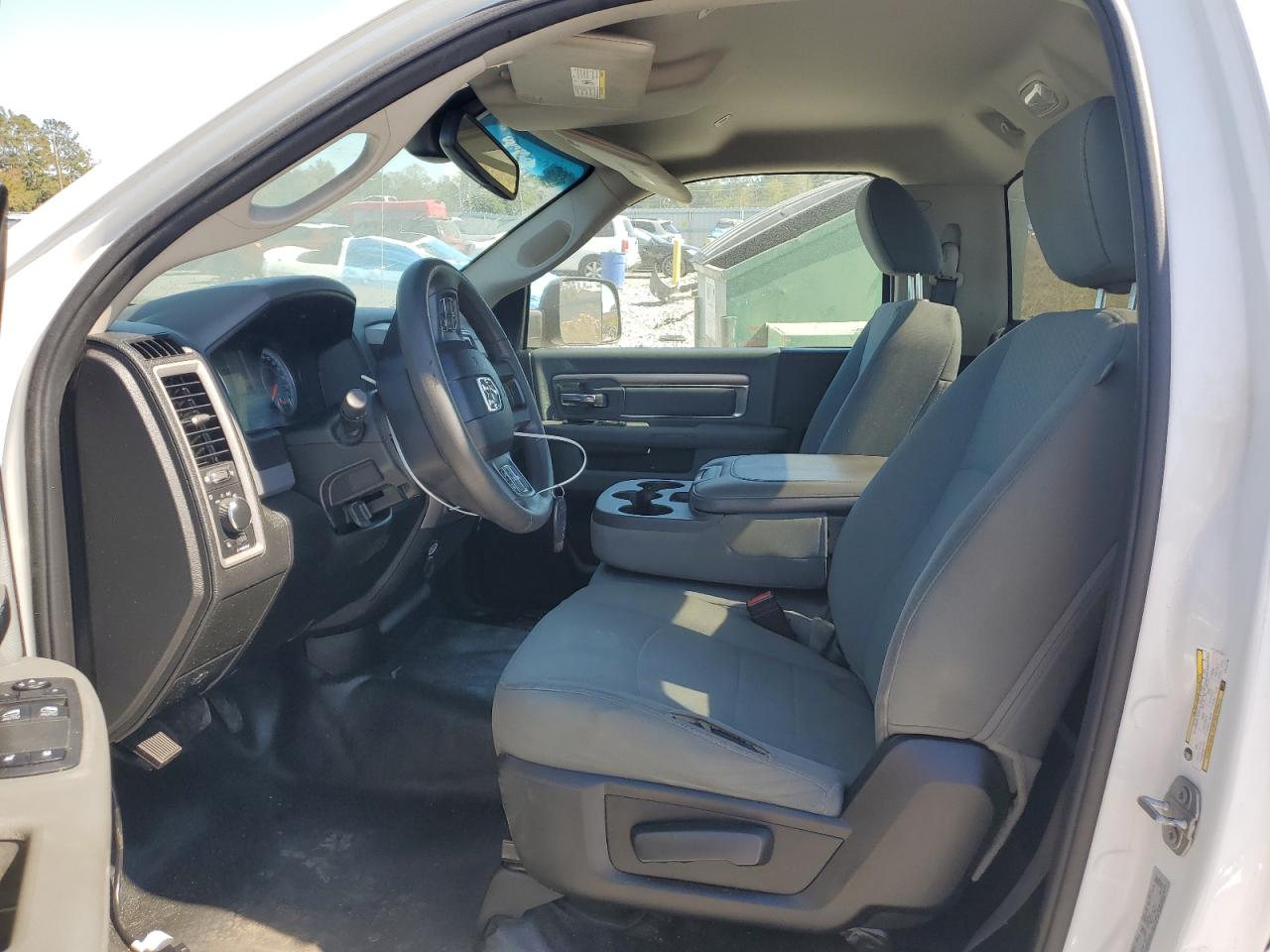 2020 Ram 1500 Classic Tradesman VIN: 3C6JR6DG9LG310708 Lot: 86840855