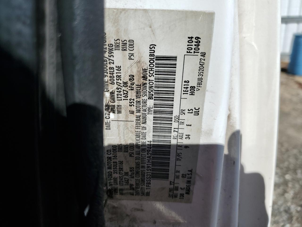 2001 Ford Econoline E350 Super Duty Wagon VIN: 1FBSS31S91HA29444 Lot: 86081465