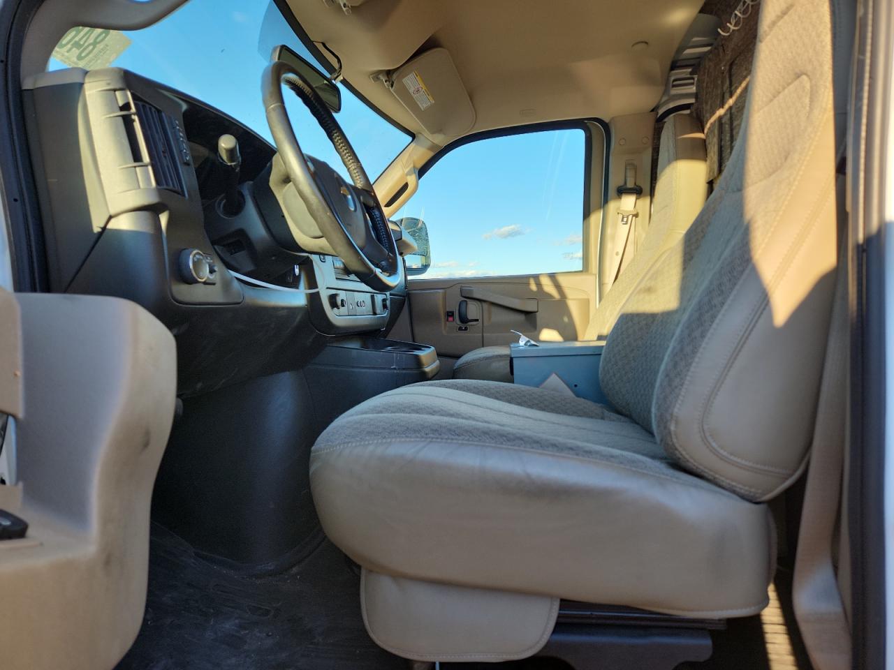 2023 Chevrolet Express G2500 VIN: 1GCWGAFP7P1101640 Lot: 94396655