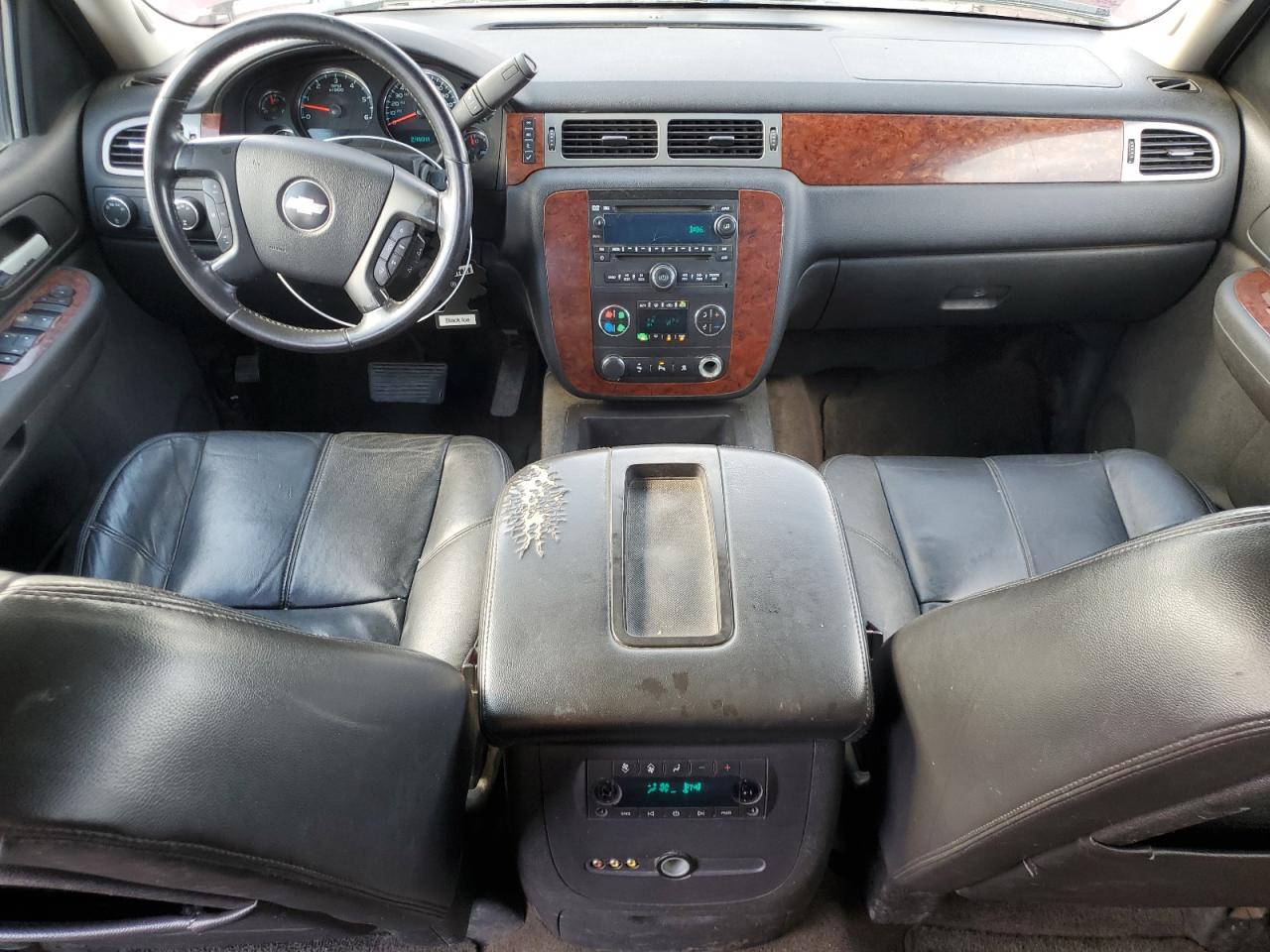 2009 Chevrolet Suburban K1500 Lt VIN: 1GNFK26319J120308 Lot: 86504895