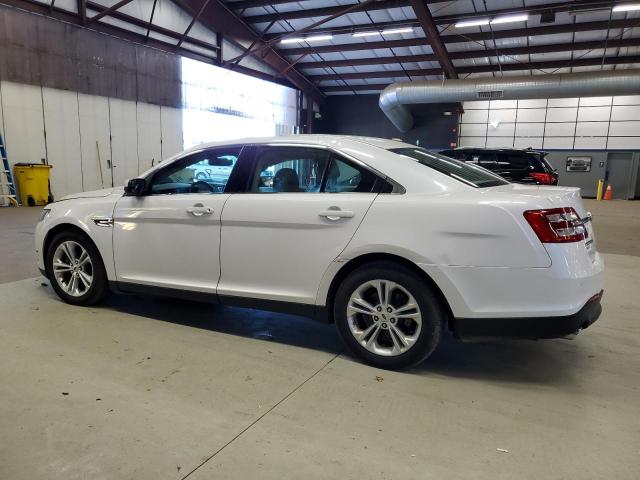 Sedans FORD TAURUS 2013 Biały