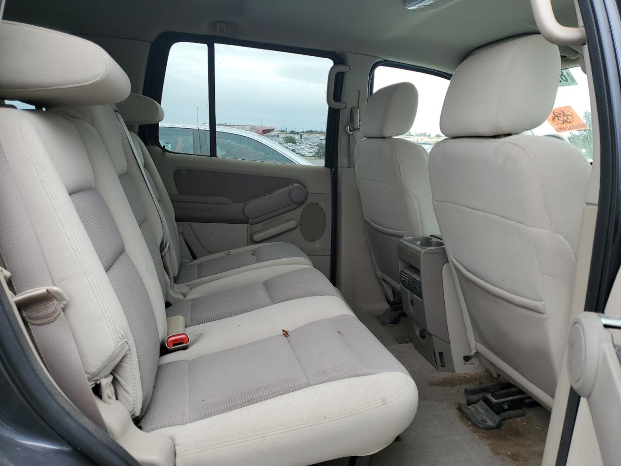 2007 Ford Explorer Xlt VIN: 1FMEU63E07UB25941 Lot: 82164805