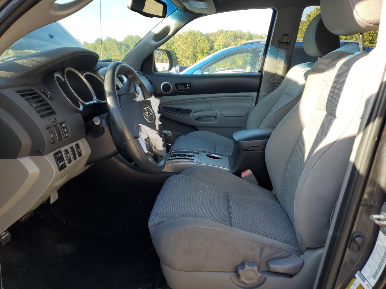 2013 Toyota Tacoma Double Cab VIN: 3TMLU4EN6DM117372 Lot: 84928835