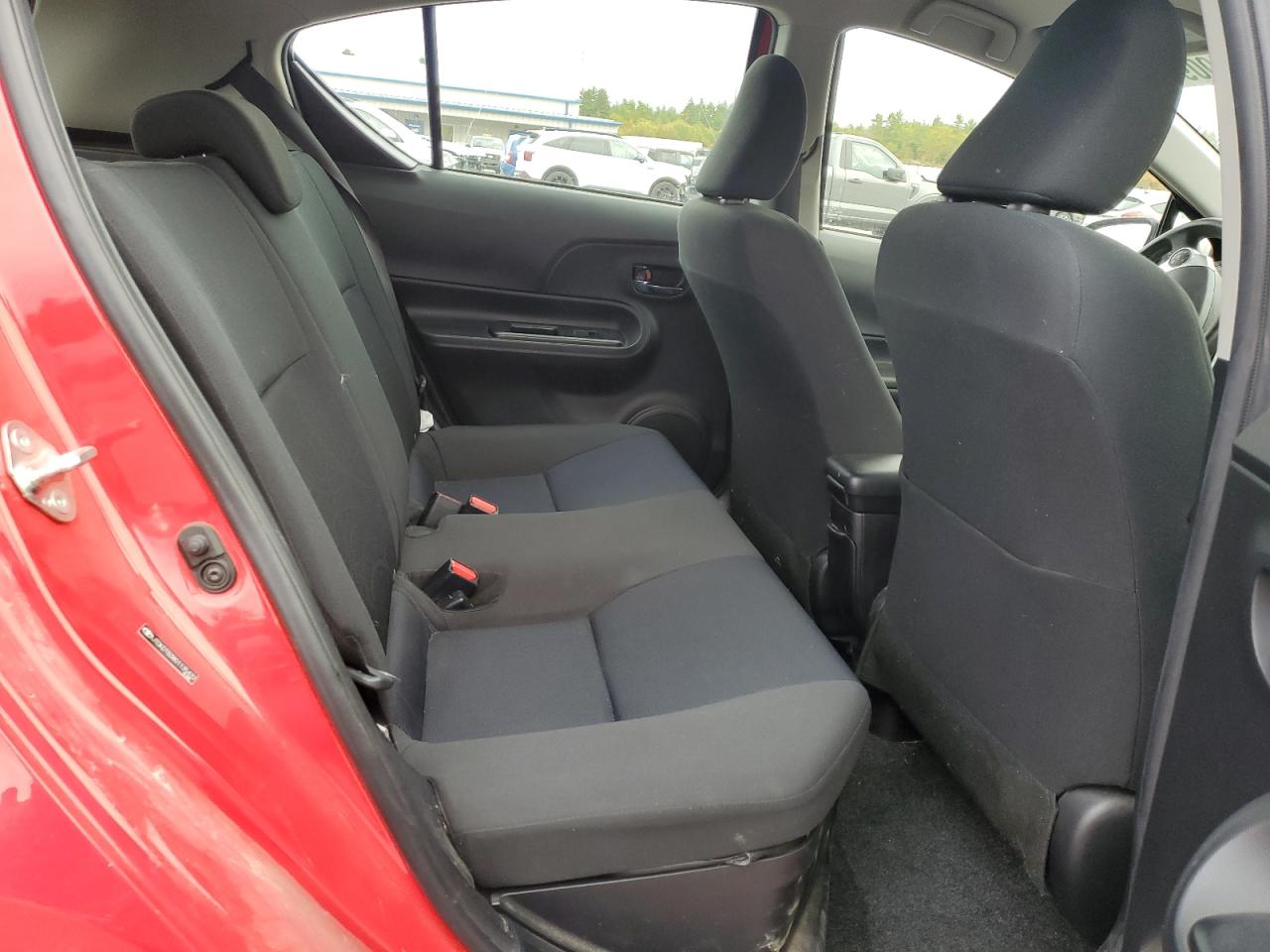 2016 Toyota Prius C VIN: JTDKDTB38G1135432 Lot: 84940095