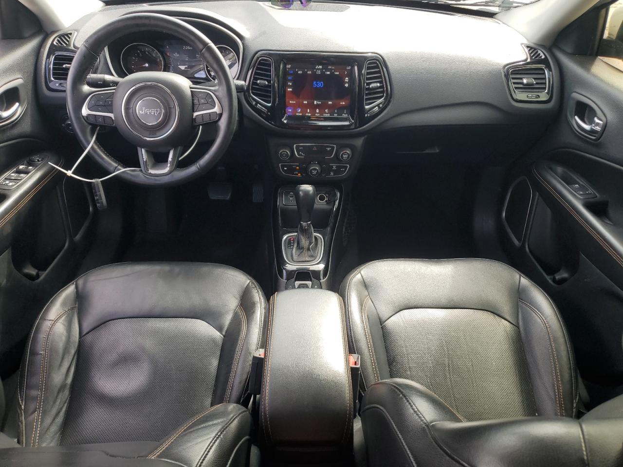 2018 Jeep Compass Limited VIN: 3C4NJCCB0JT351271 Lot: 90430075