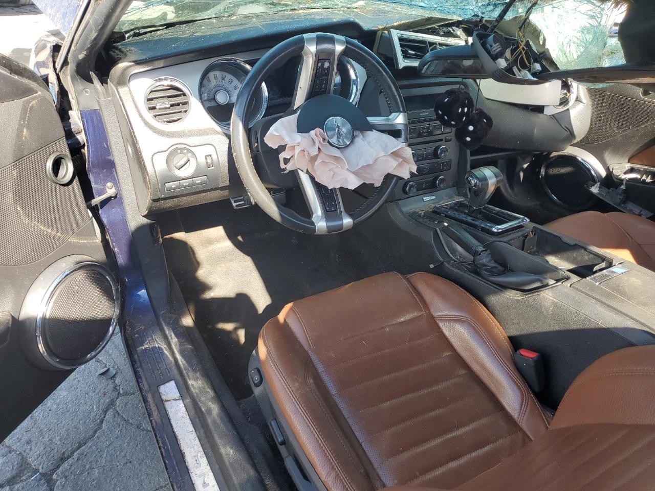 2011 Ford Mustang VIN: 1ZVBP8AM6B5147835 Lot: 84061485