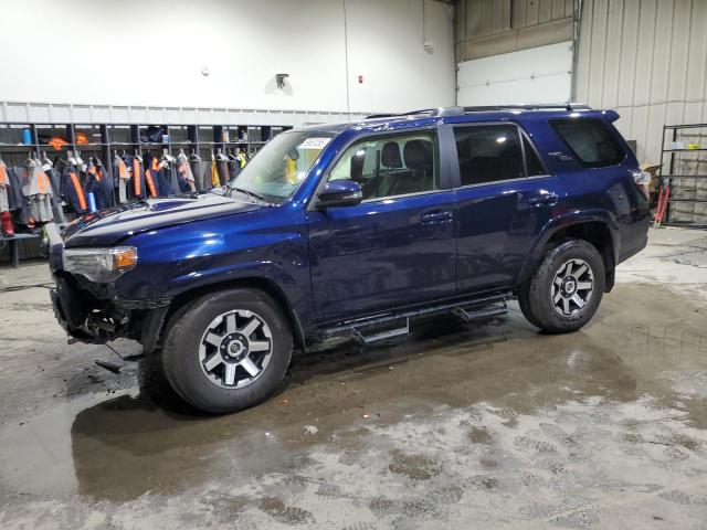 TOYOTA 4RUNNER SE 2023