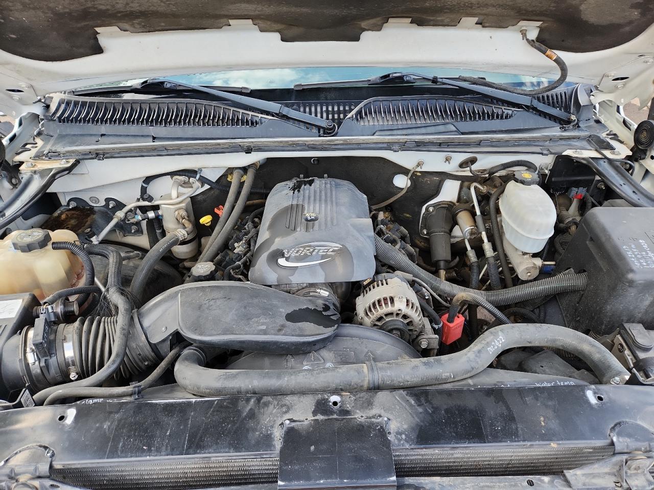 2004 Chevrolet Silverado K2500 Heavy Duty VIN: 1GCHK29U24E395189 Lot: 85279365