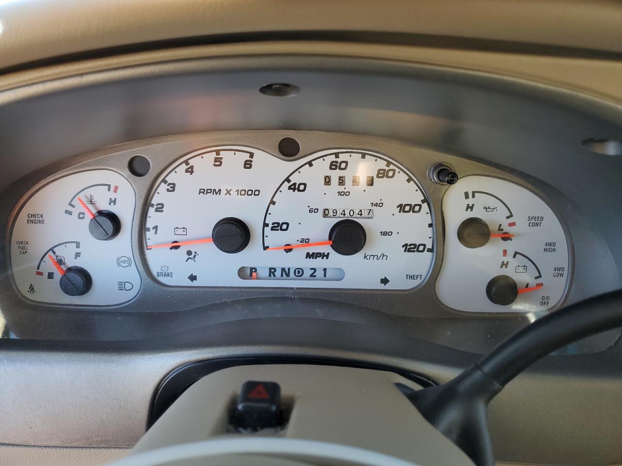 2003 Ford Explorer Sport VIN: 1FMZU70E03UA24436 Lot: 85696245