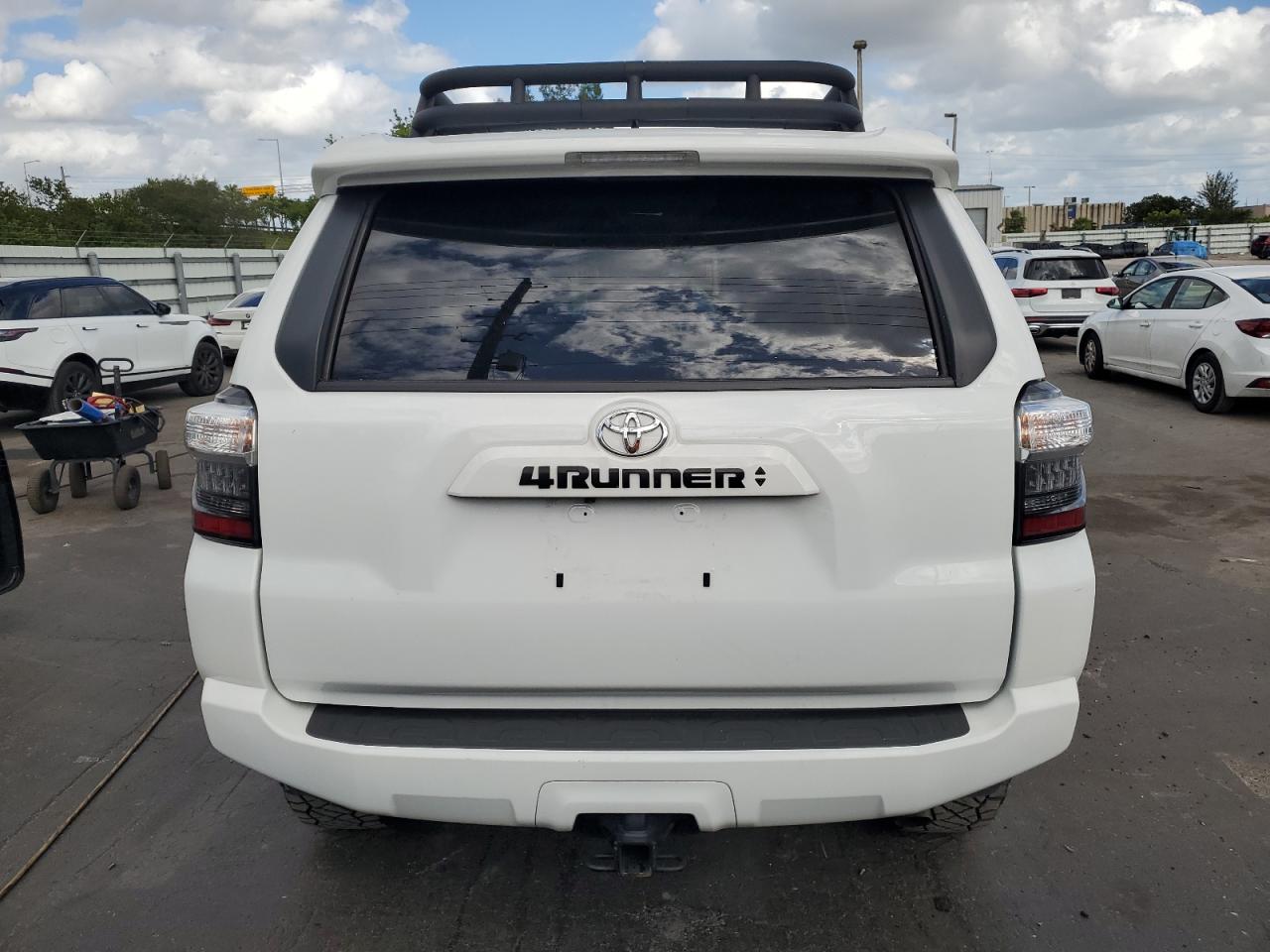 2023 Toyota 4Runner Sr5 VIN: JTEEU5JR2P5303018 Lot: 87232775