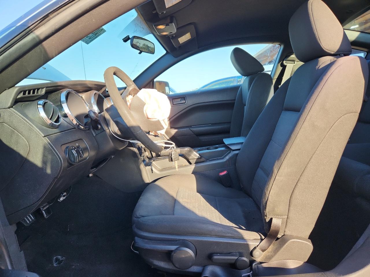 2007 Ford Mustang VIN: 1ZVFT80NX75320707 Lot: 89883865