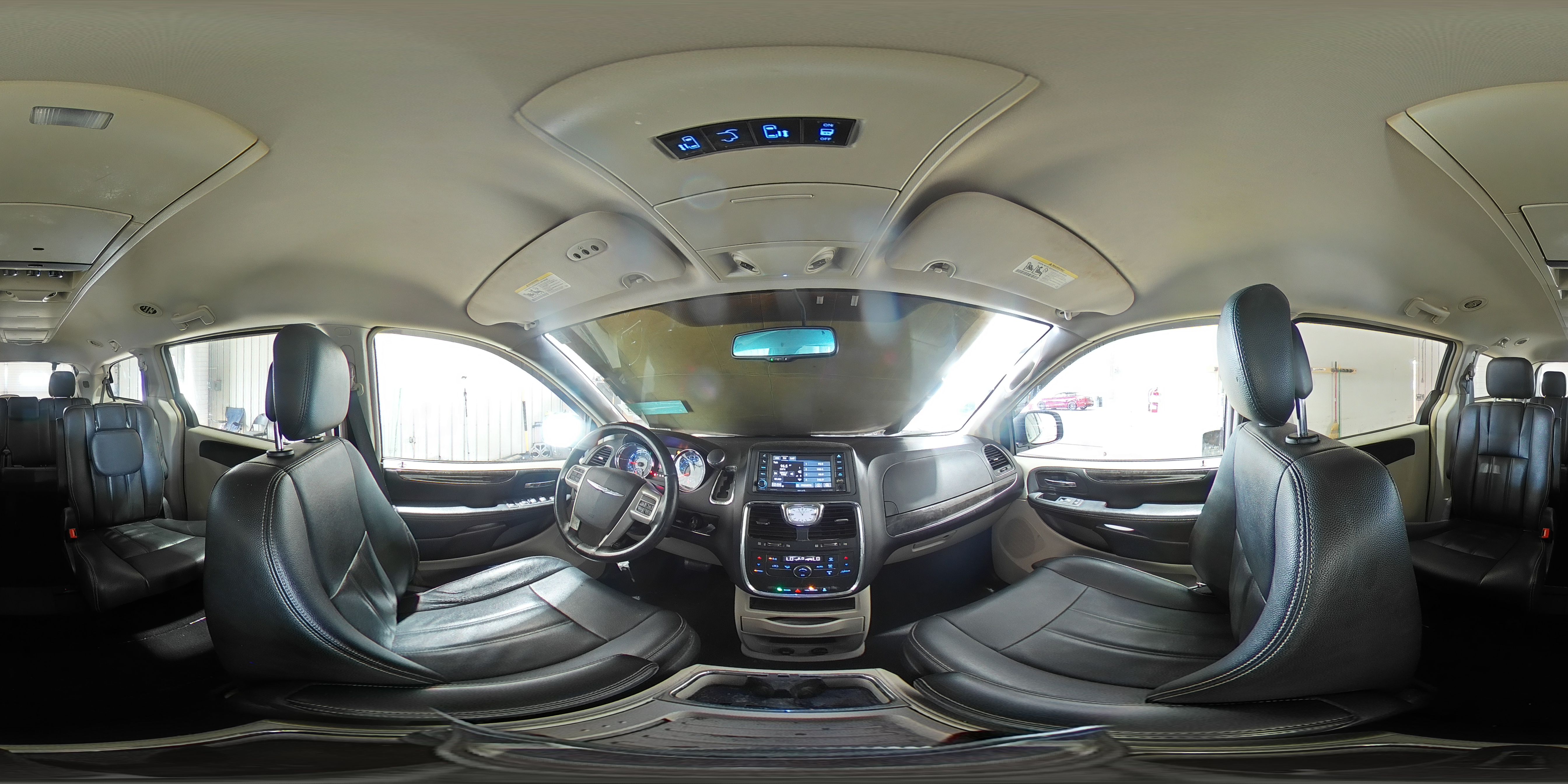 2016 Chrysler Town & Country Touring VIN: 2C4RC1BG5GR295546 Lot: 85566285