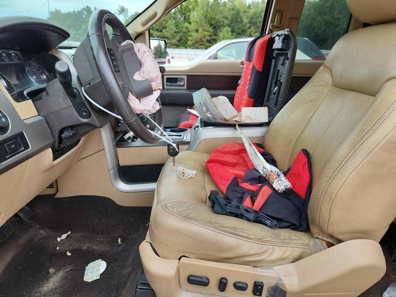 2013 Ford F150 Super Cab VIN: 1FTFX1EF9DFC08566 Lot: 81220695