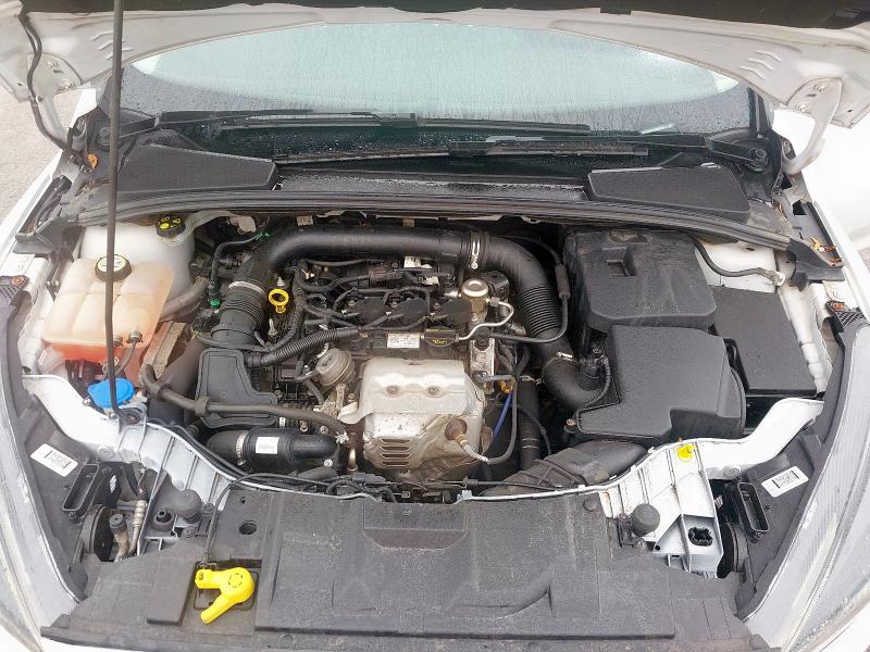 2016 FORD FOCUS ZETEC 