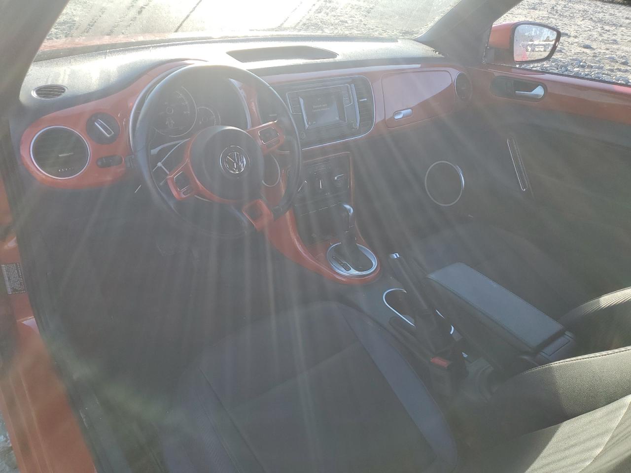 2018 Volkswagen Beetle S VIN: 3VW5DAAT7JM501357 Lot: 84027835